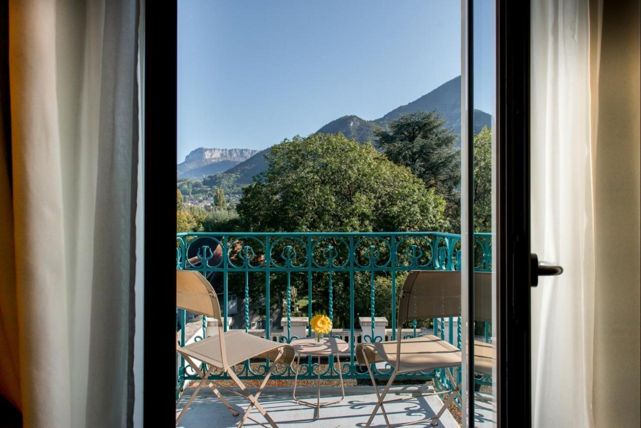 Privilege Queen Room Balcony Spa Access Reservation Needed