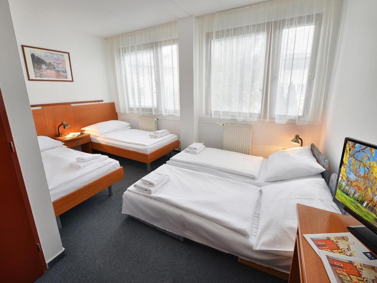 Quadruple Room,1017840289:JPEG