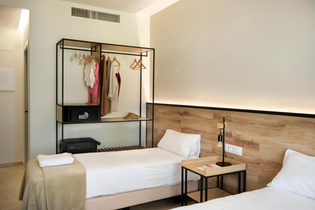 Triple Room Balcony