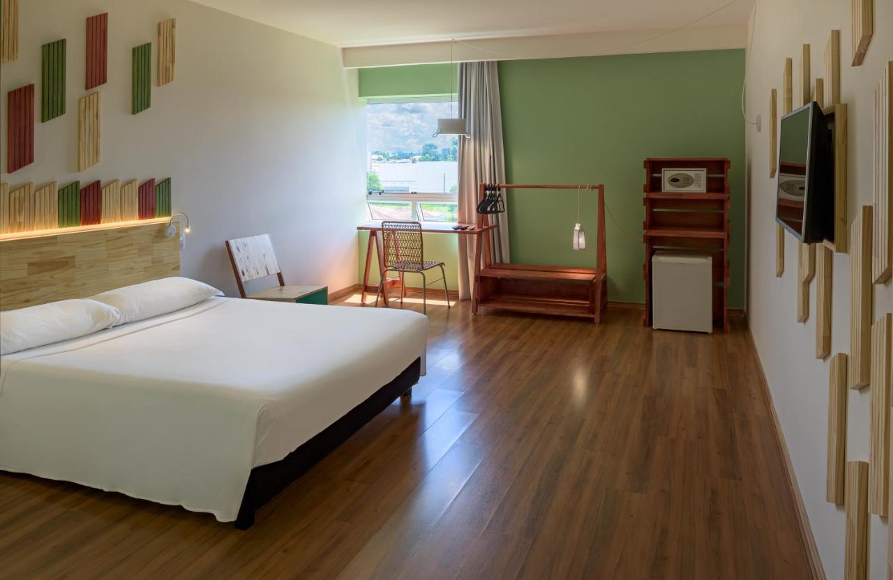 Quarto Duplo Standard