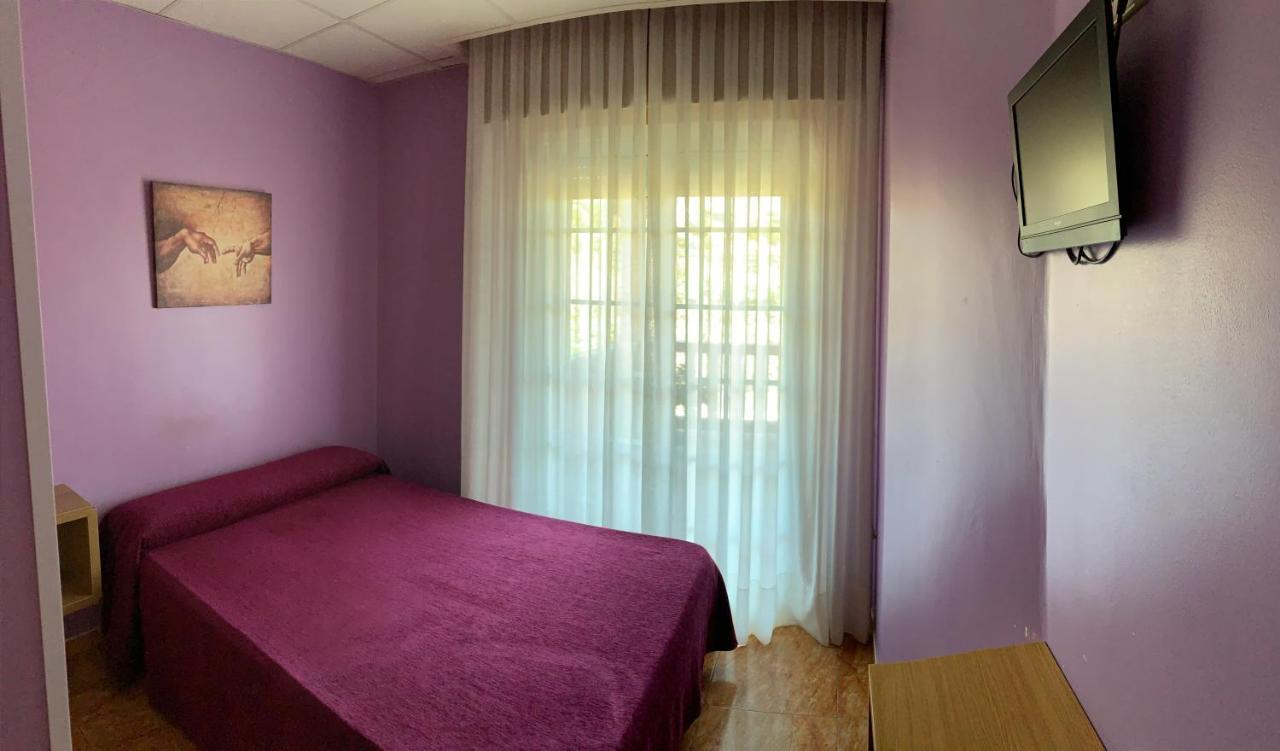 Single Room,1019658526:JPEG