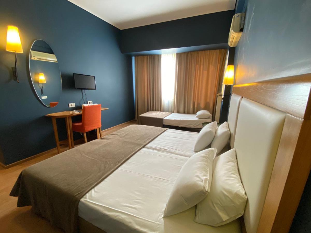 Chambre Triple (3 Adultes)