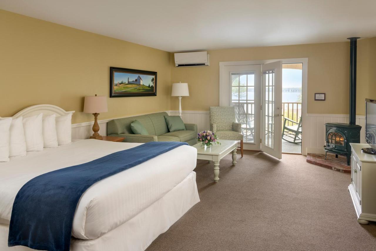 Partial Ocean View King Bed,1124889972:JPEG