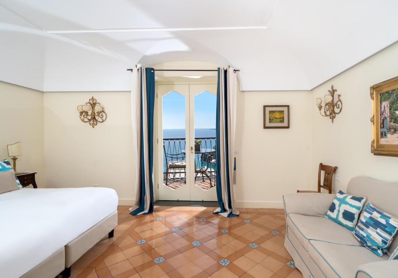 Superior Double Room Balcony Sea View