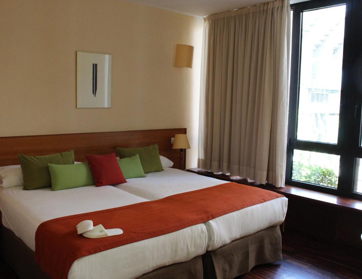 Twin Room,1356895580:JPEG