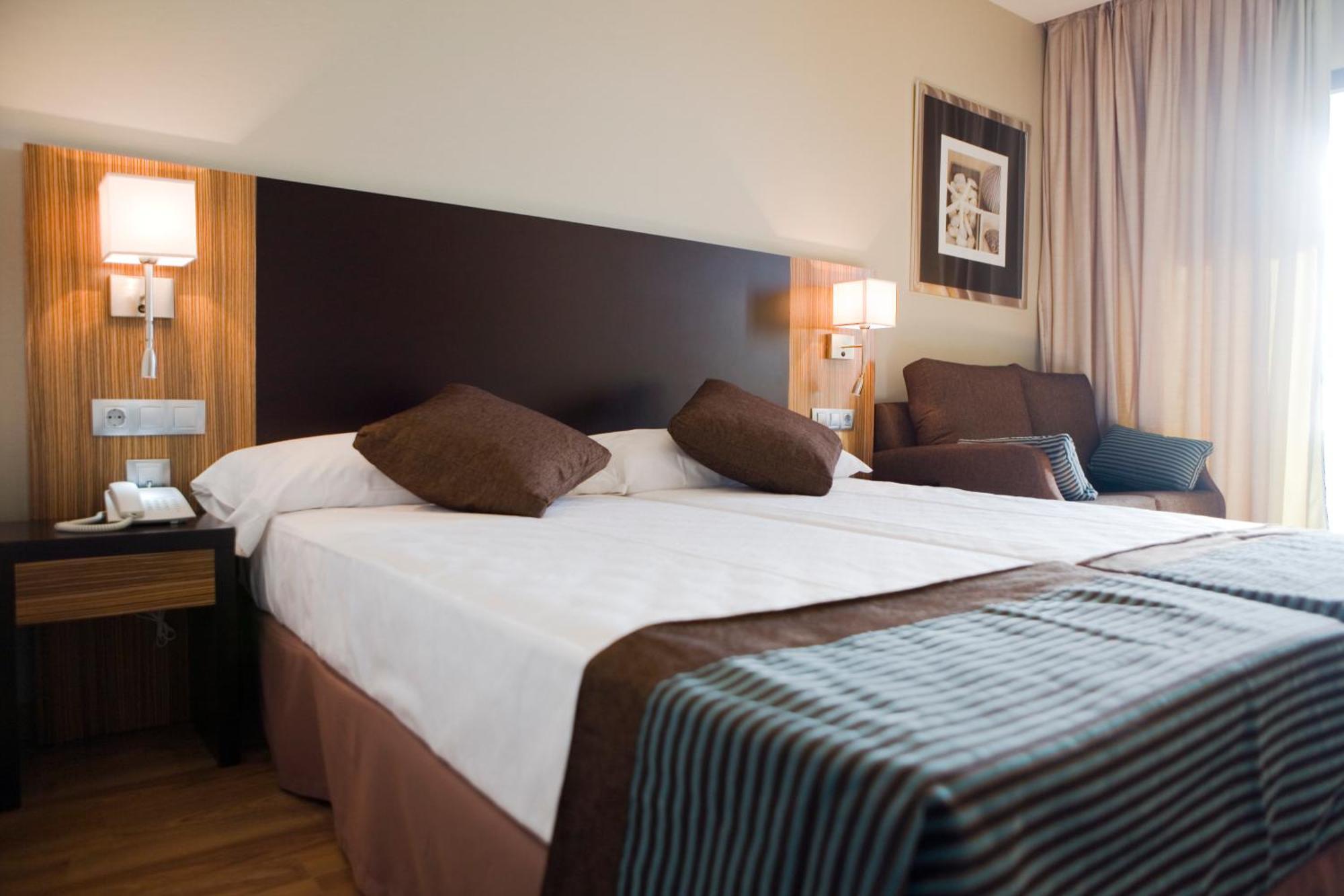 Double or Twin Room,1226836328:JPEG