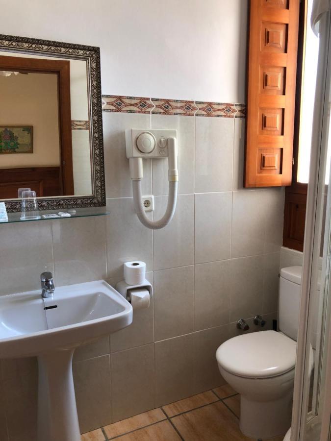 Single Room,1020760423:JPEG
