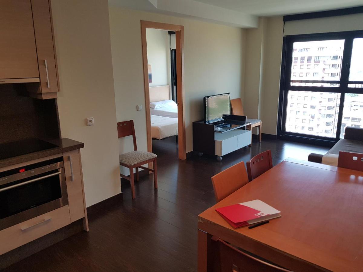 One-Bedroom Apartment,1021095400:JPEG