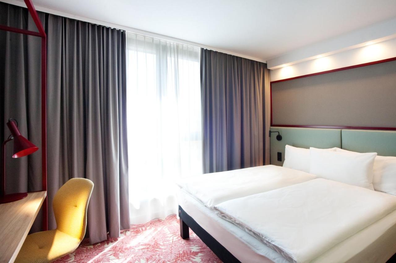 Double Room,1015384801:JPEG