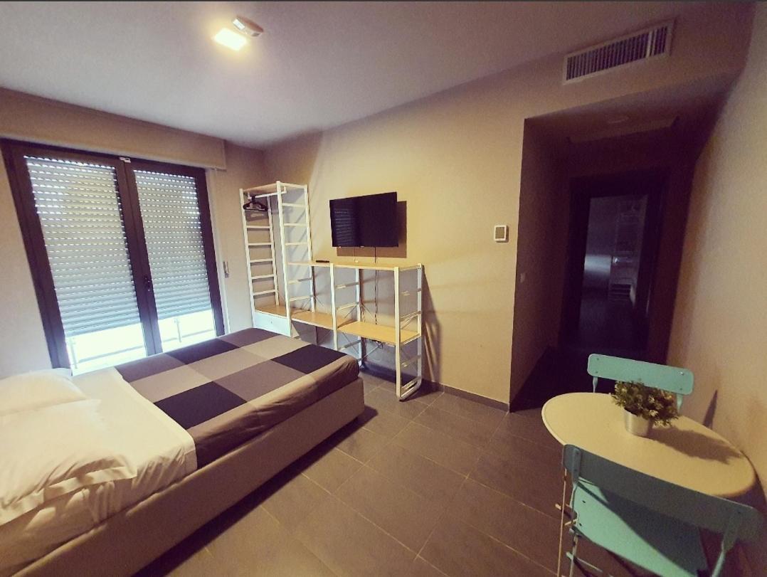 Deluxe Family Suite,1021350850:JPEG