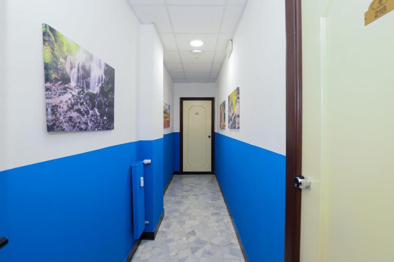 Single Room Private External Bathroom