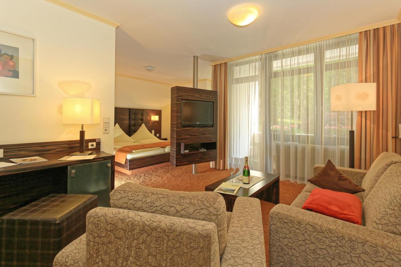 Doppelzimmer mit Balkon