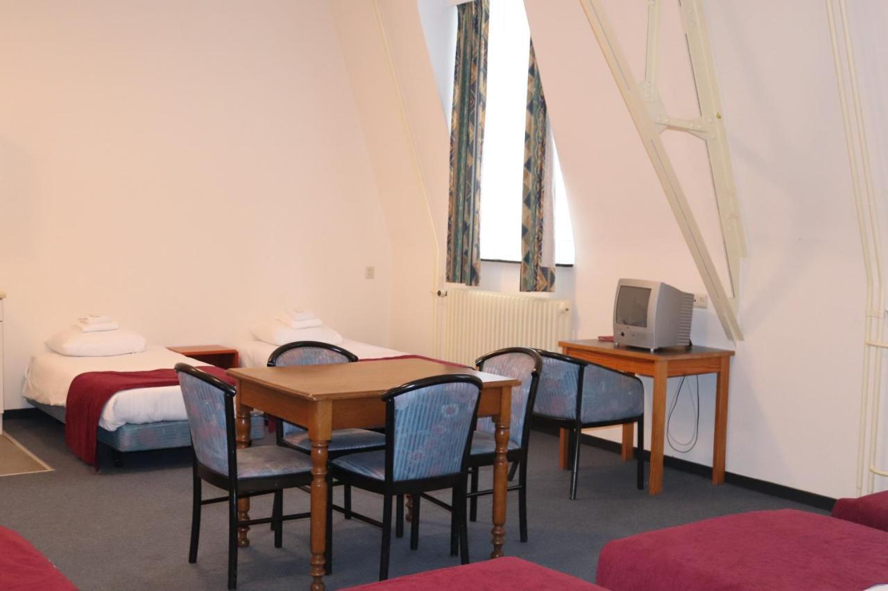 10-Bed Mixed Dormitory Room,1022283931:JPEG