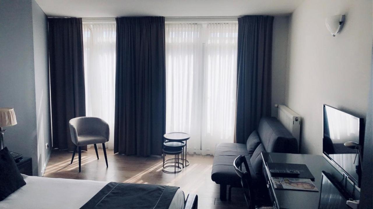 Double Room,1210017607:JPEG