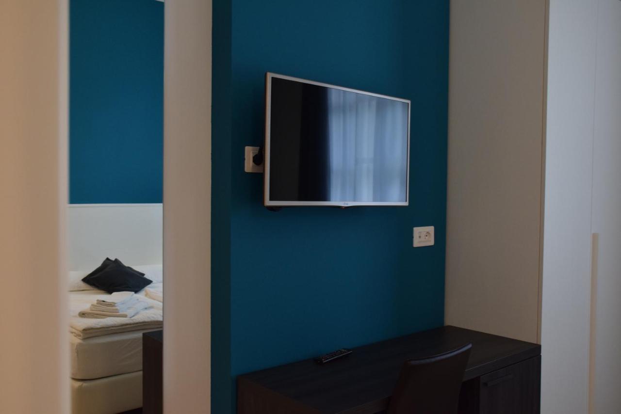 Deluxe Room,1023975295:JPEG