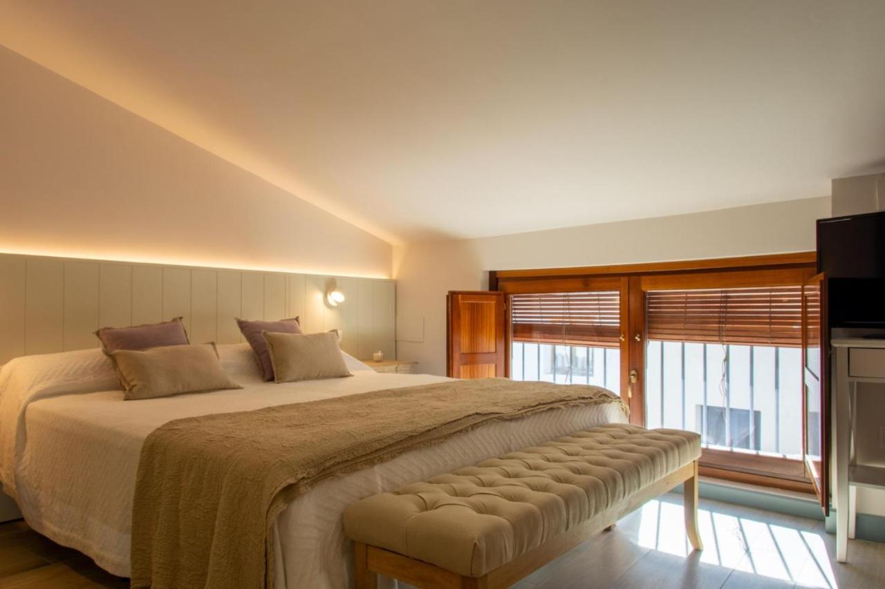 Standard Double Room,1023142237:JPEG