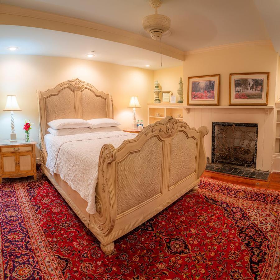 Queen Suite