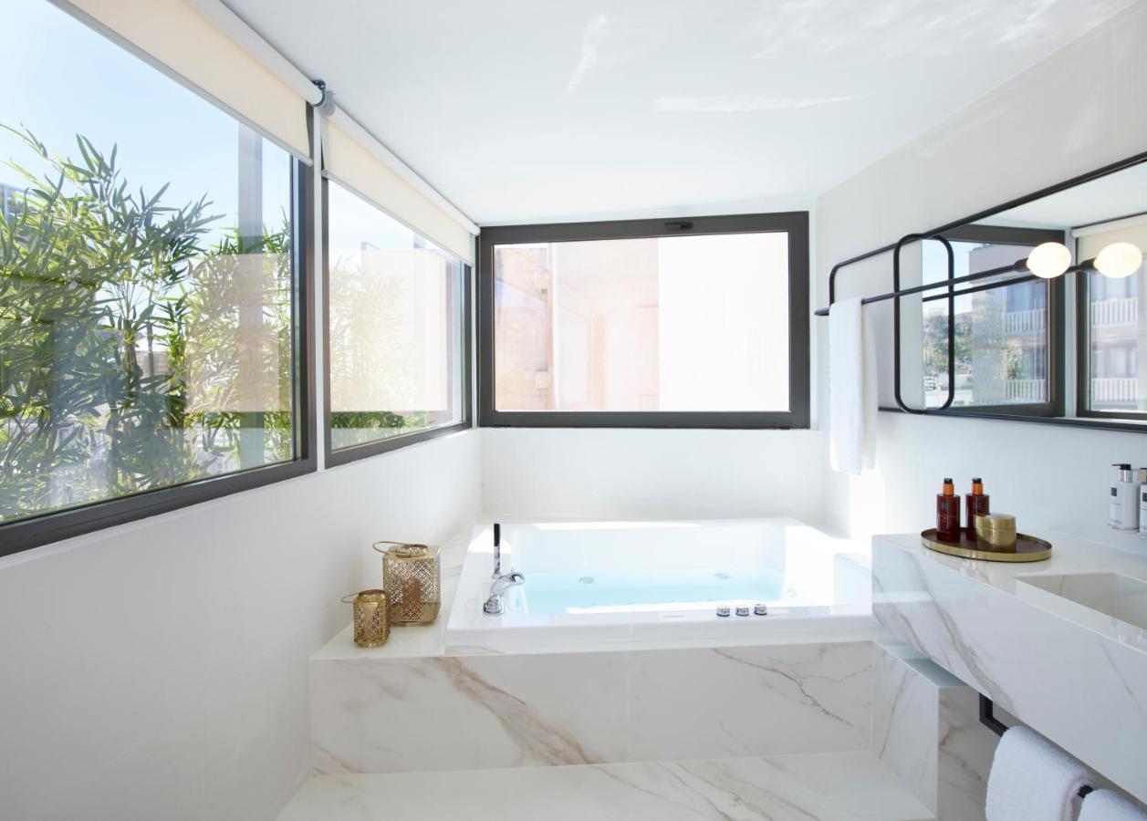 Marblous Queen Suite