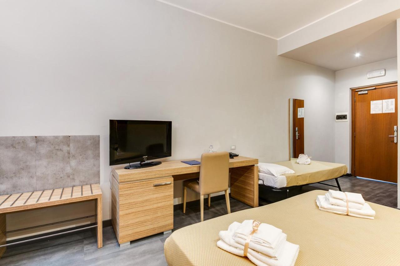 Deluxe Room,1023323692:JPEG