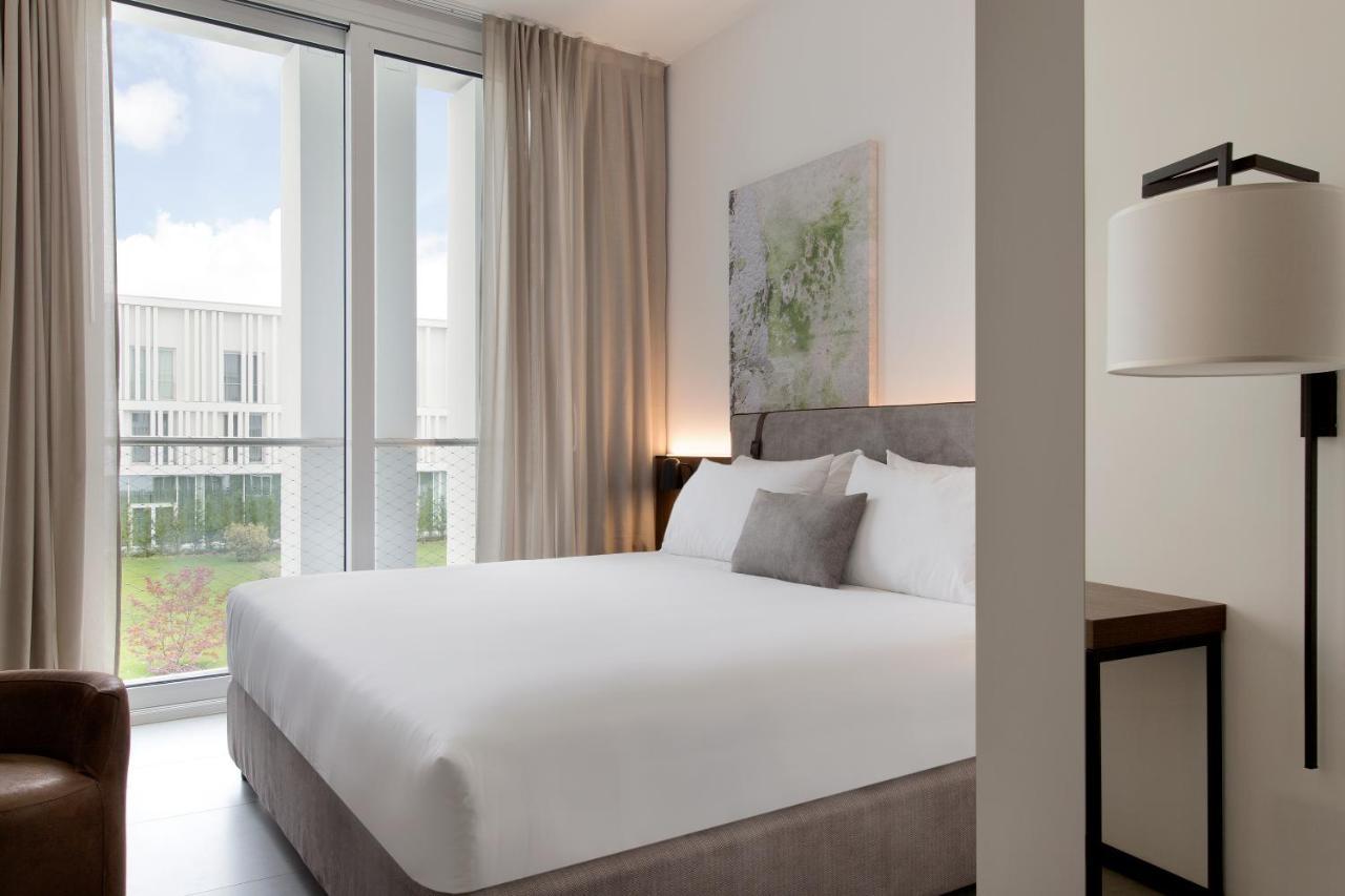 Deluxe Double or Twin Room,1023639778:JPEG