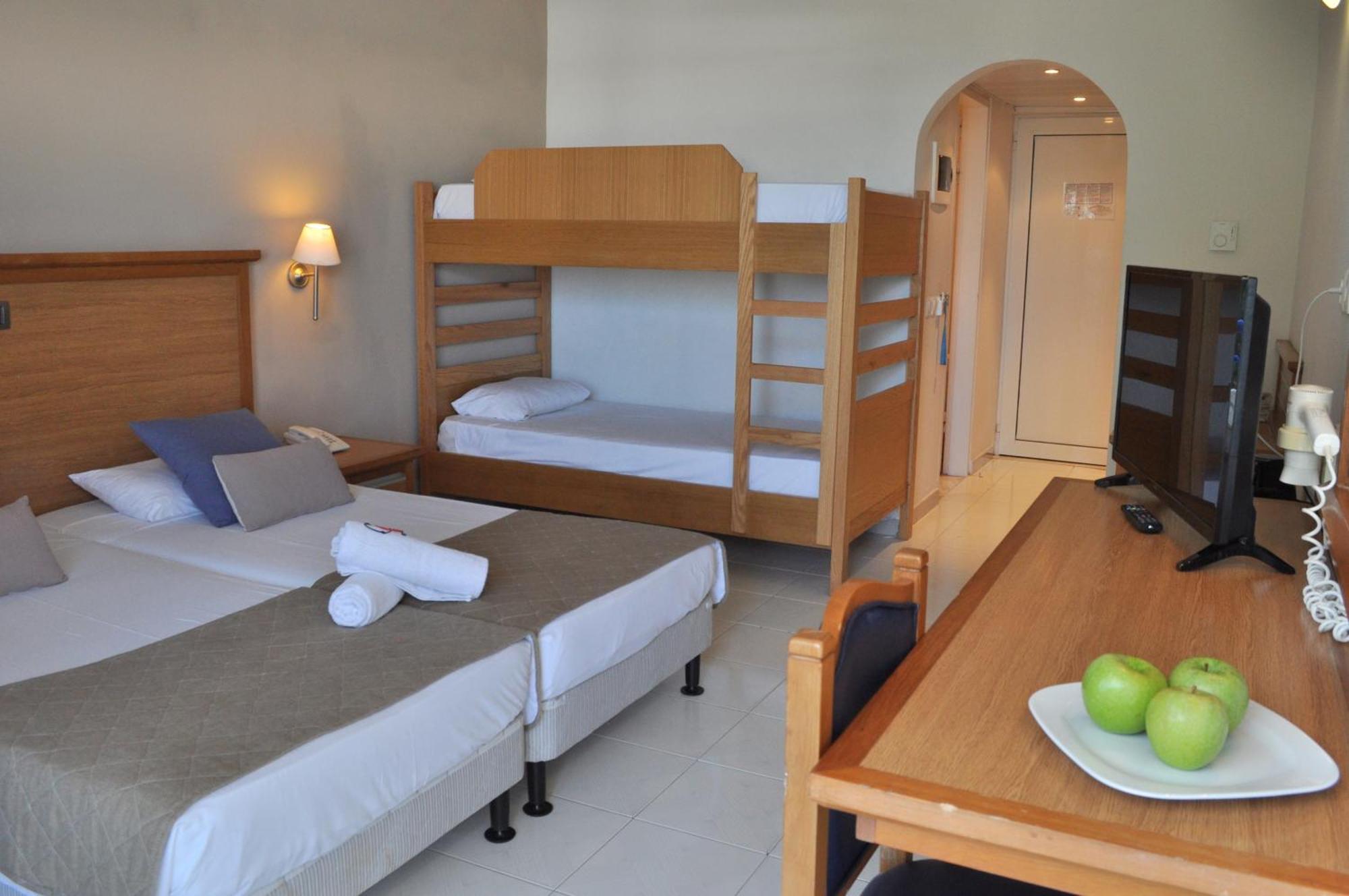 Standard Family Room Bunk Bed