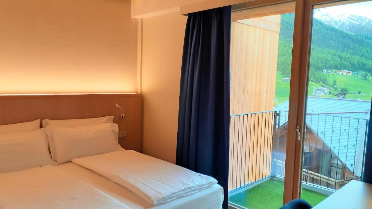Double or Twin Room,1024758265:JPEG
