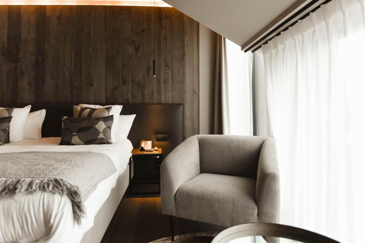 Deluxe Room,1024988629:JPEG
