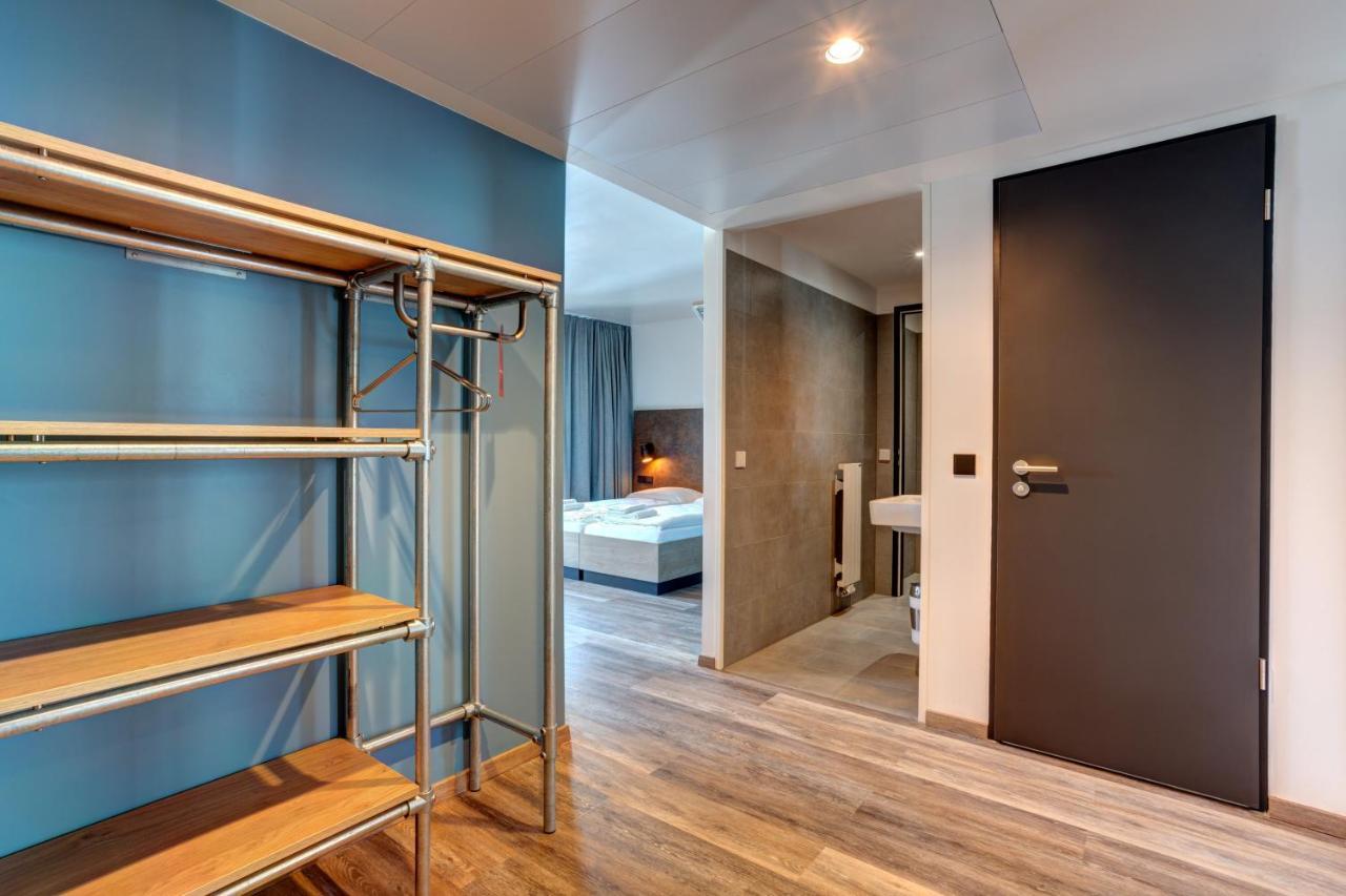 Bed 6-Bed Mixed Dormitory Room