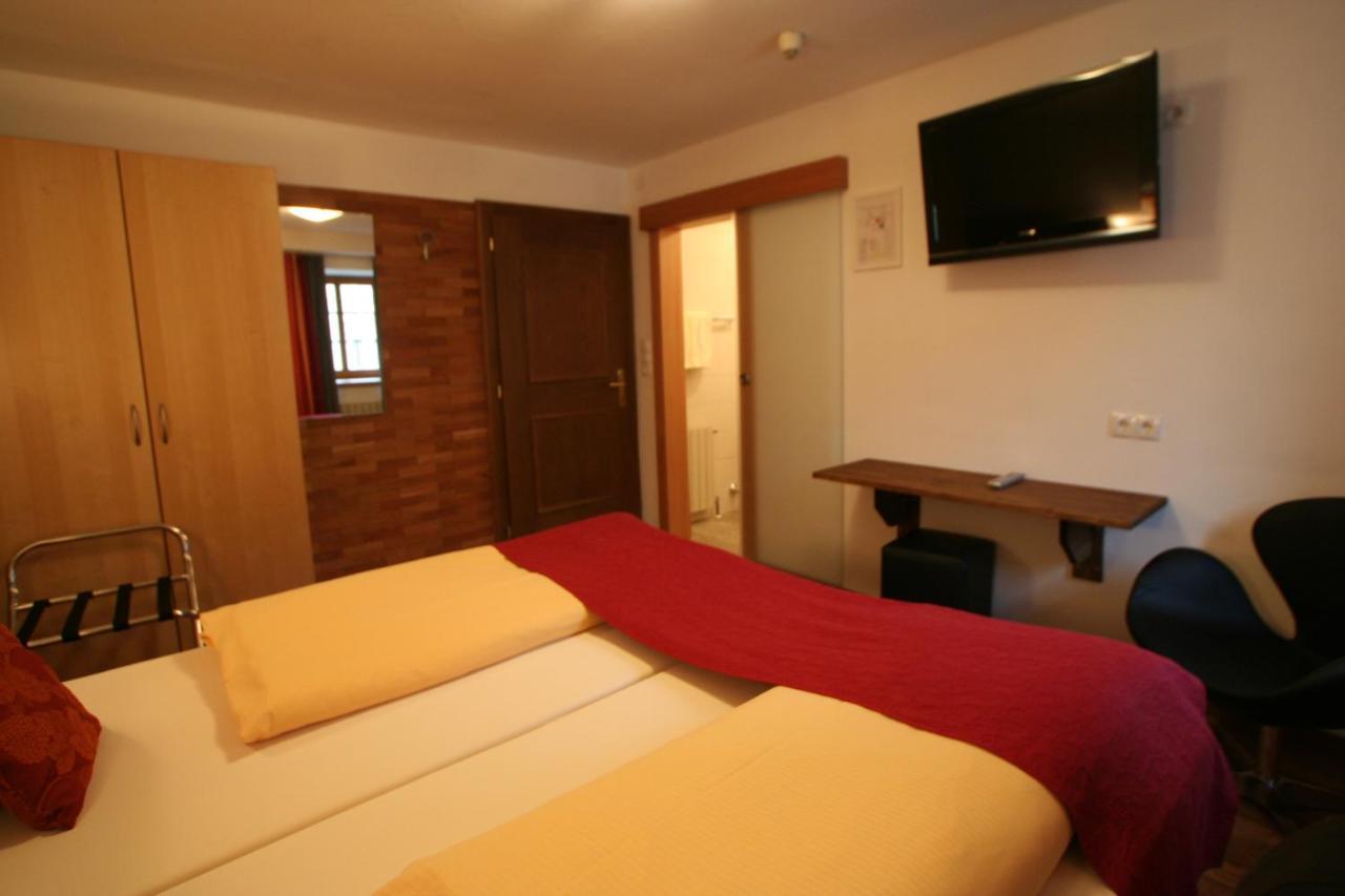 Double Room,1025505424:JPEG