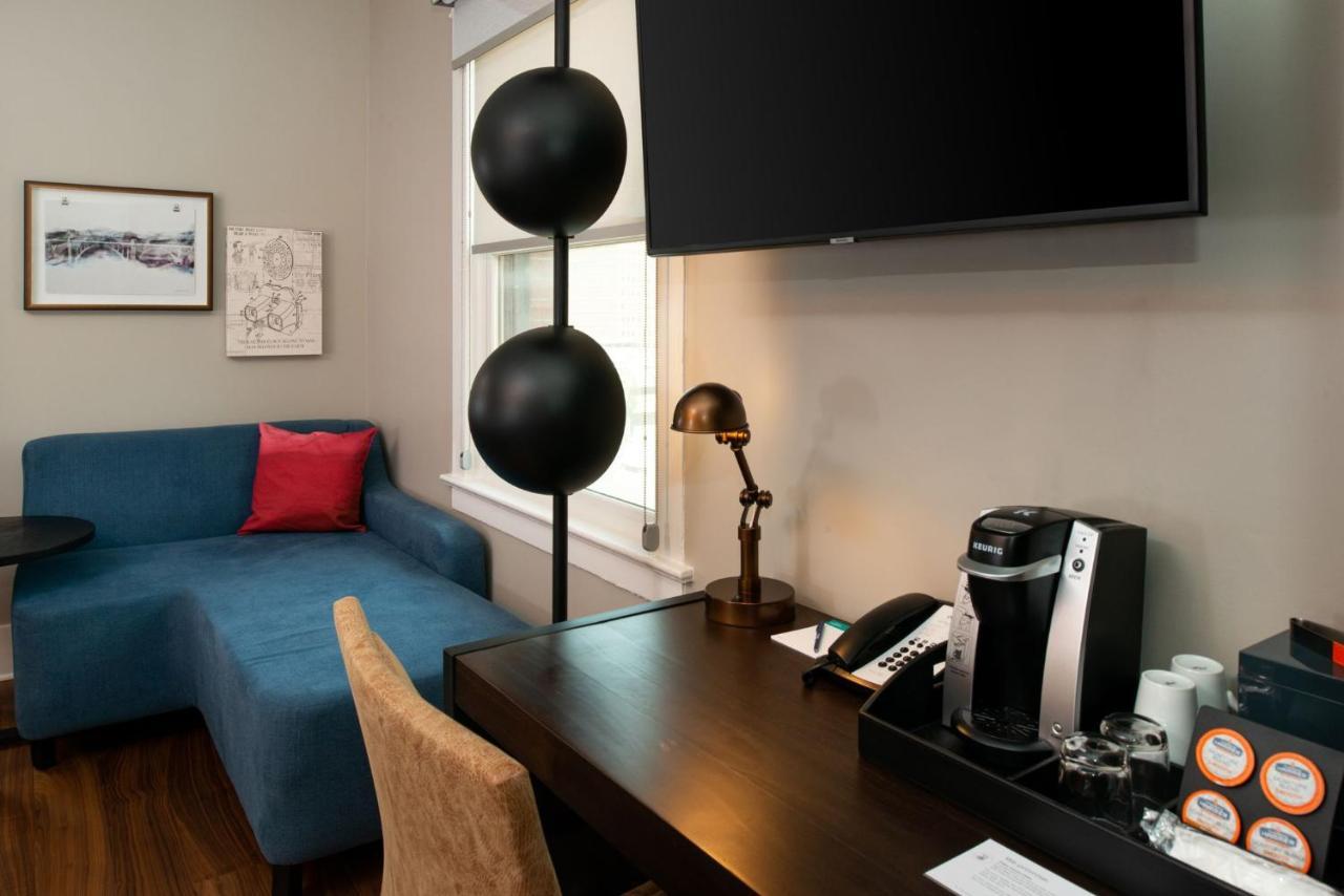Standard Room Two Queen Beds