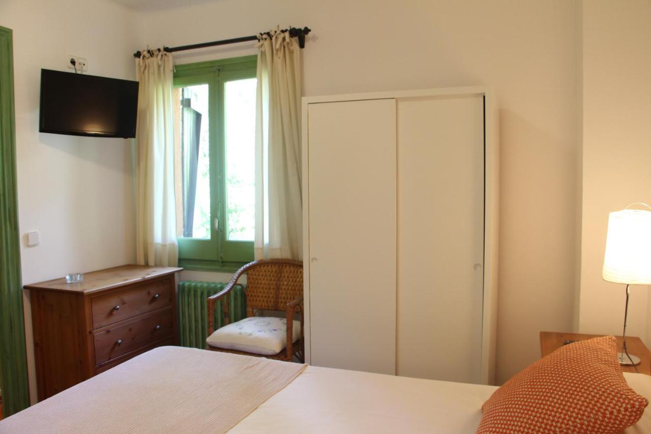 Double or Twin Room,1025708059:JPEG