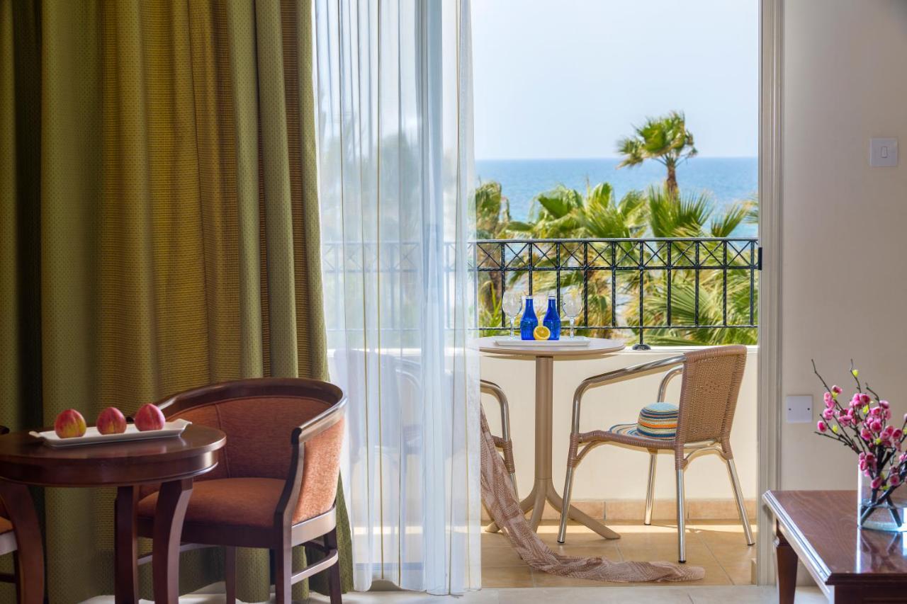 Standard Double or Twin Room Sea View
