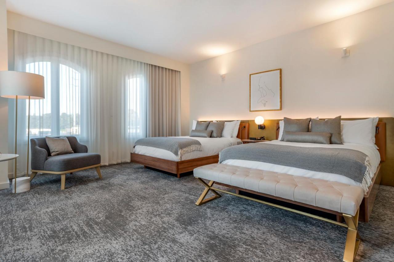 Queen Room Two Queen Beds