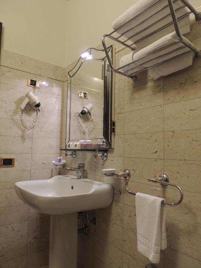 Classic Double Room Ground Floor,1618817192:JPEG