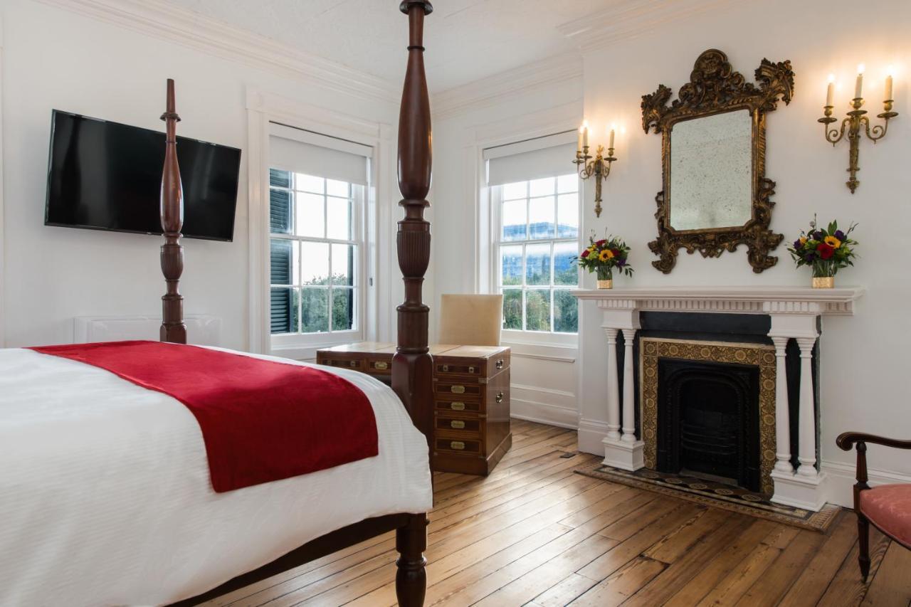 Simonds Suite,1669889315:JPEG