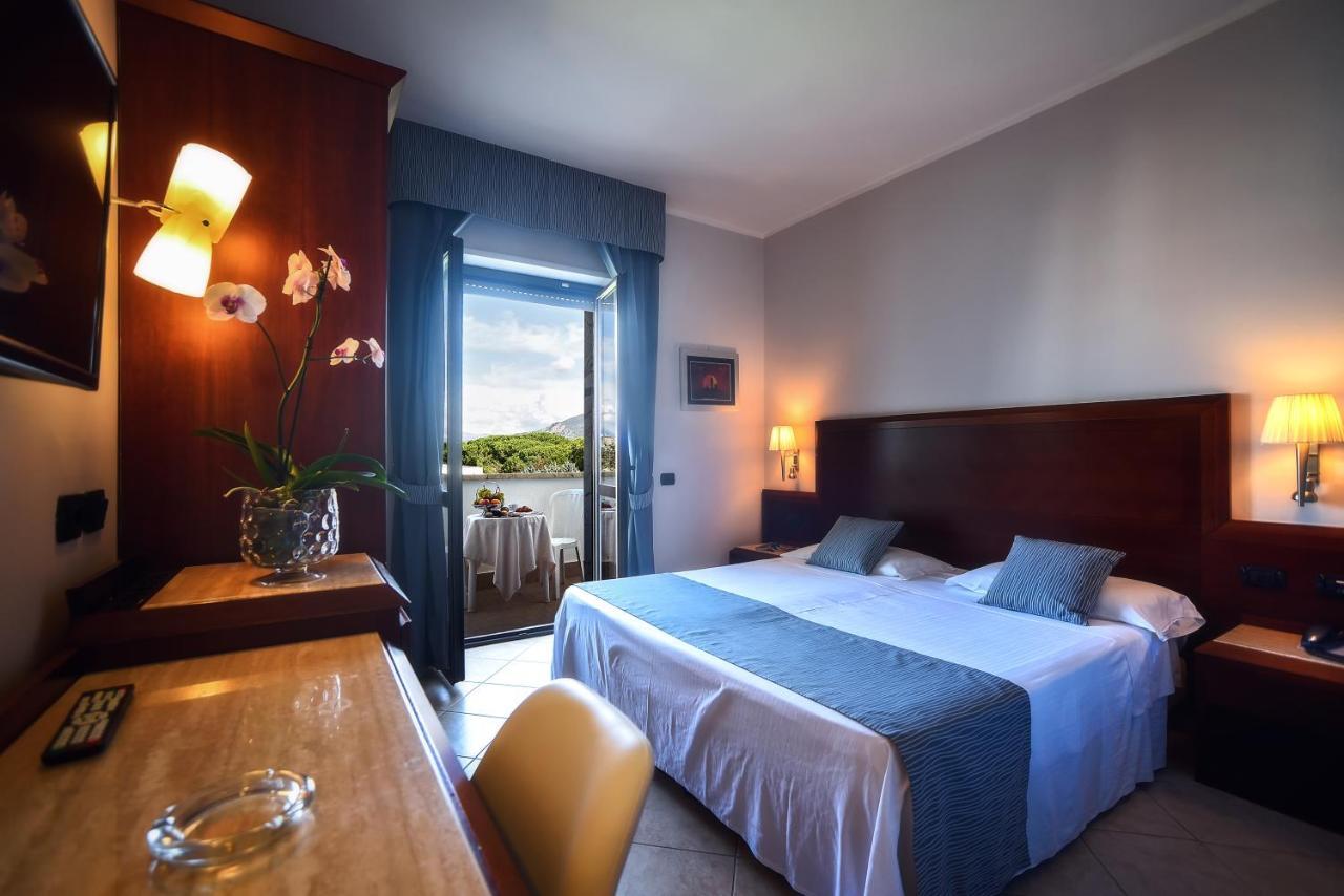 Budget Double Room,1026888424:JPEG