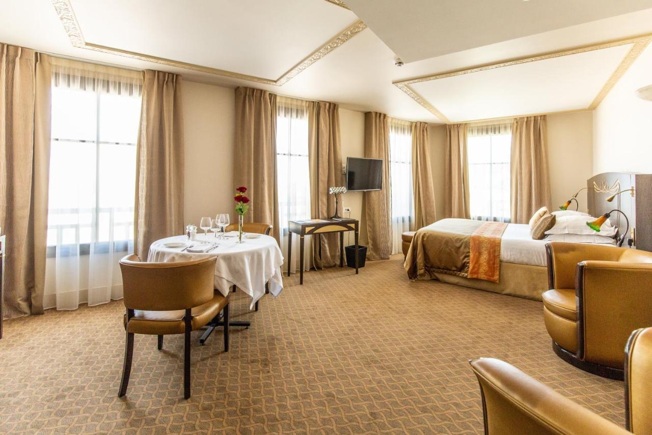 Junior Suite,146221181:JPEG
