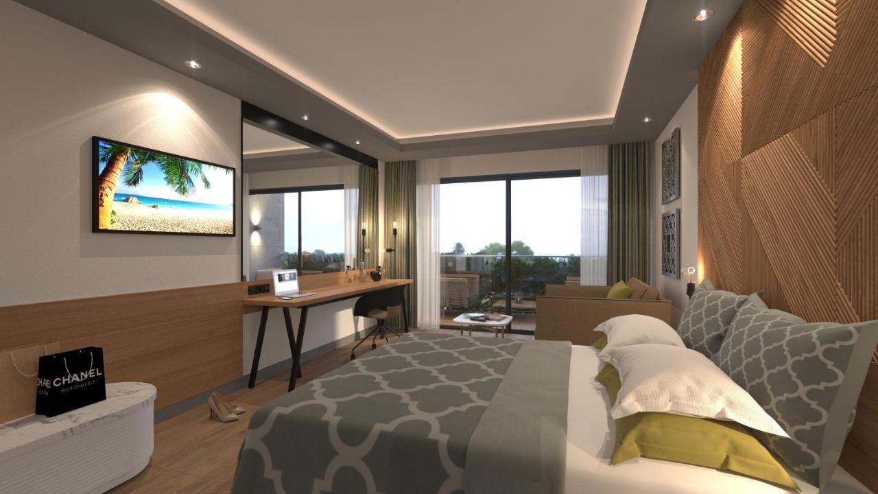 Double or Twin Room Sea View