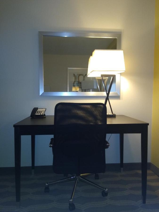 King Suite Mountain View Sofa Bed,1275504664:JPEG