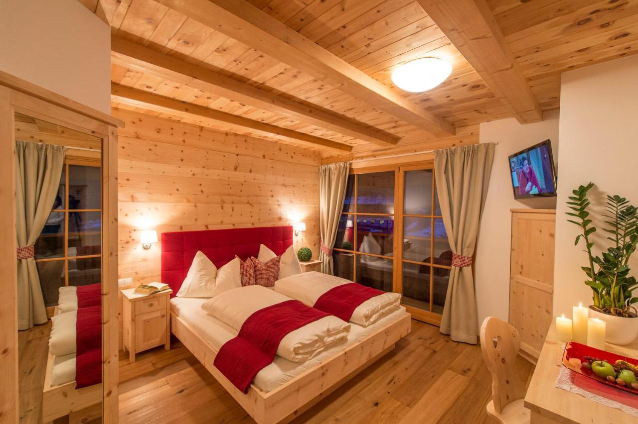 Standard Double Room,1132855848:JPEG
