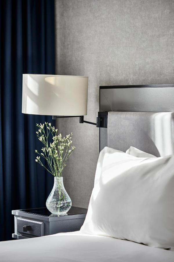 Large Double or Twin Room