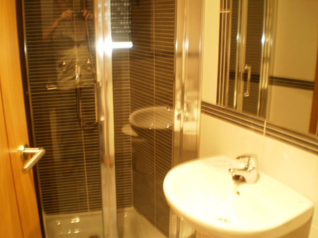 Double or Twin Room,379302304:JPEG