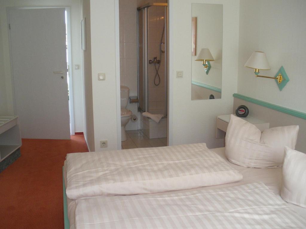 Double Room,1000440549:JPEG