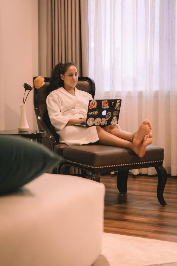 Odys Premium Double Daily Minibar & 1 time Afternoon Tea,1077588808:JPEG