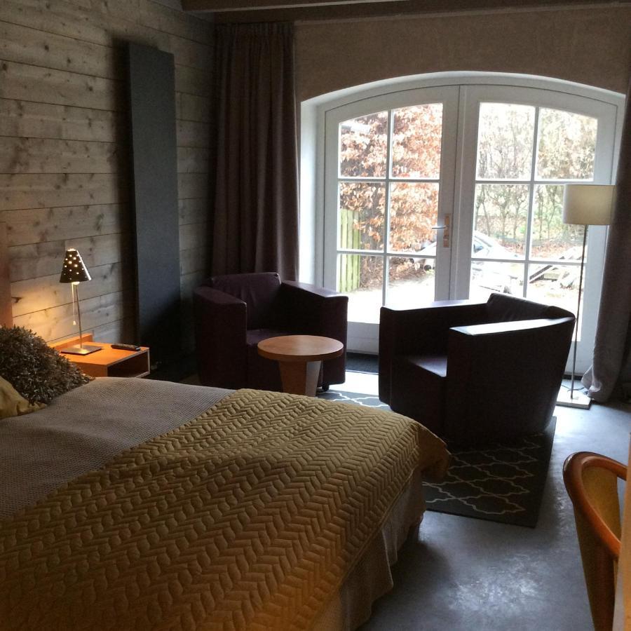 Double or Twin Room Private Bathroom