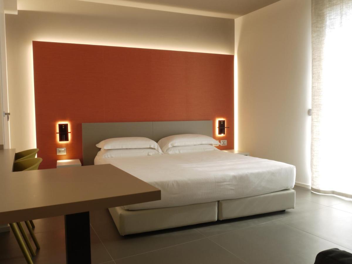 Triple Room Balcony,1032273401:JPEG
