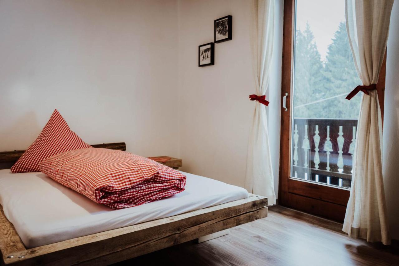 Single Room Balcony,1032322790:JPEG