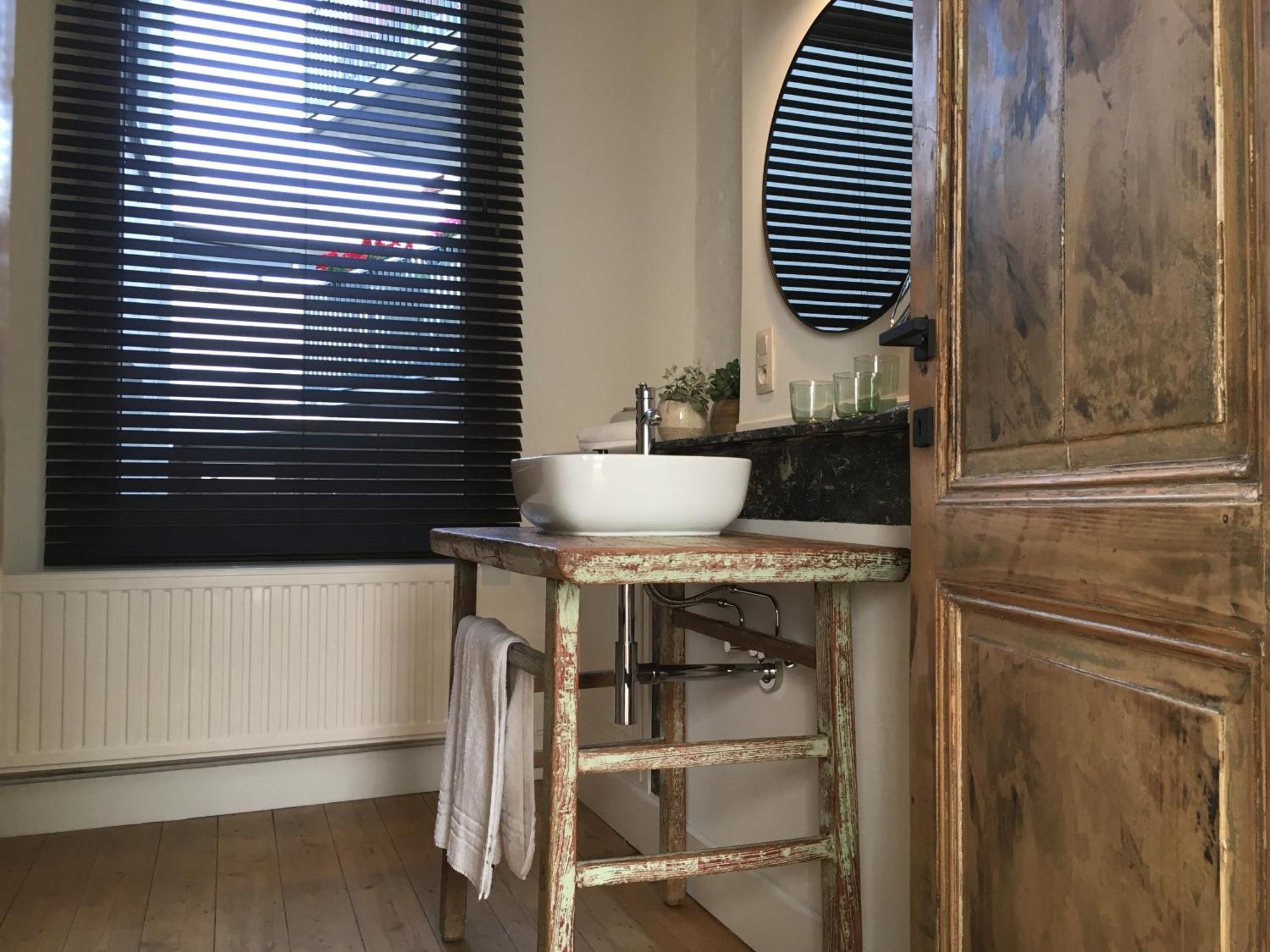 Double Room Private Bathroom