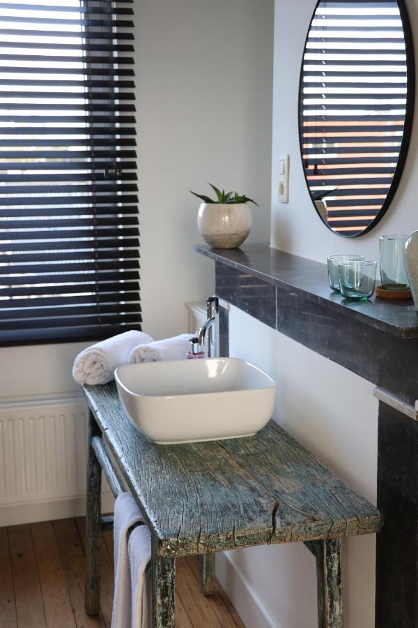 Double Room Private Bathroom 4th floor