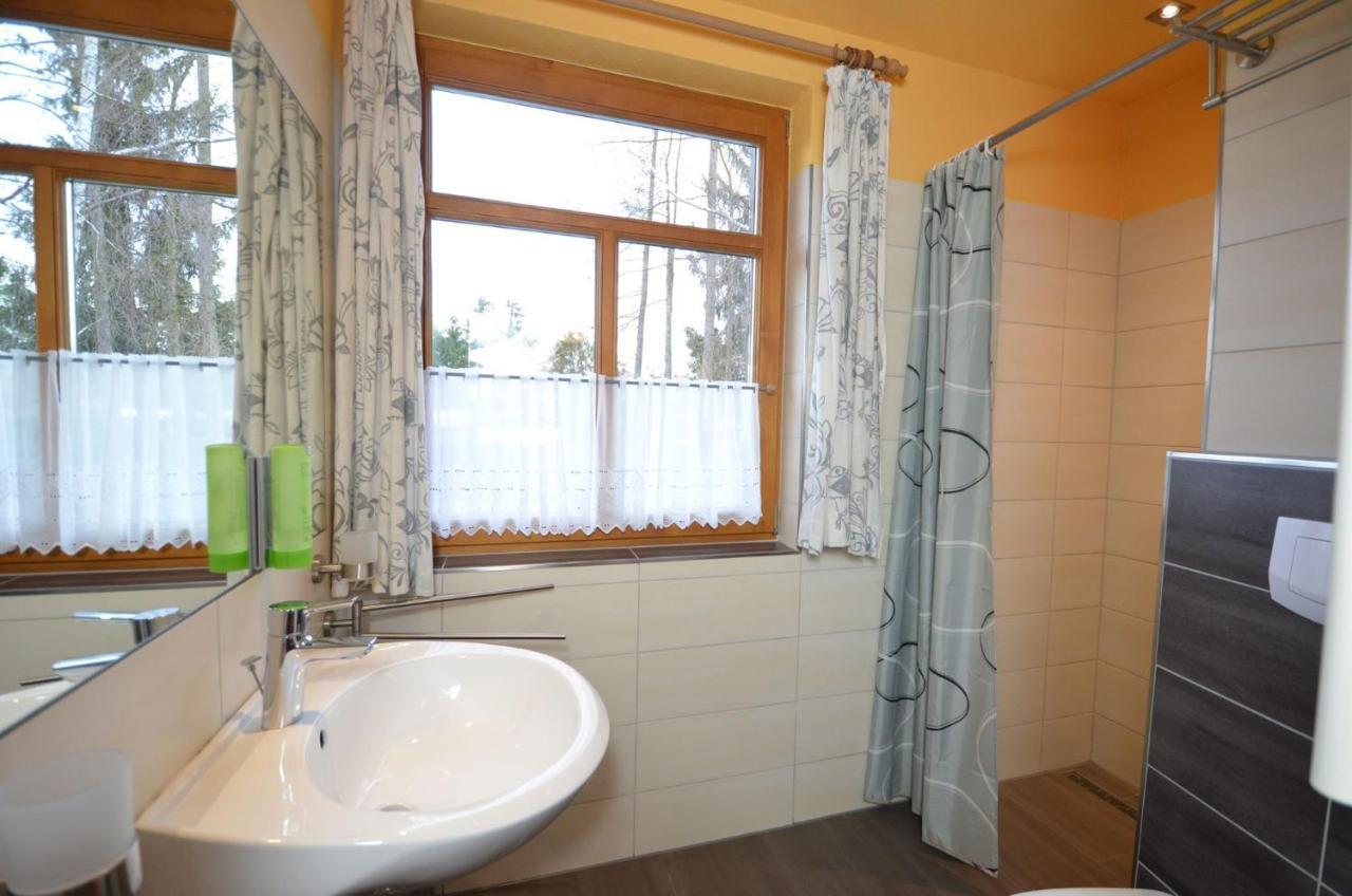Large Double Room,1032327260:JPEG